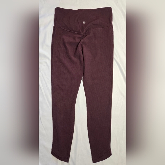 Athleta Elation Crossover Ribbed 7/8 Leggings Asymmetrical Cuff Women’s Size Med - Picture 5 of 5